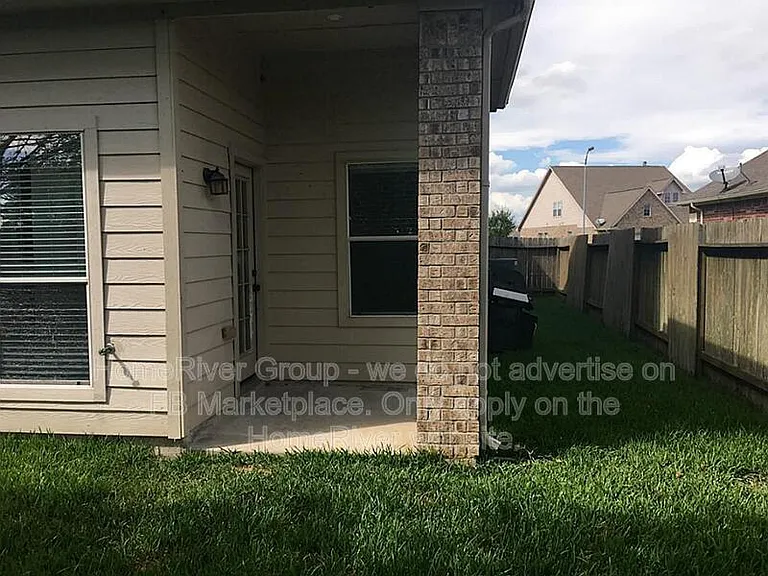 15214 Harlin — Photo 13