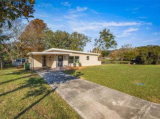 1111 Glenn Ridge Dr, Leesburg, FL 34748