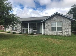 1011 Enlow Cir, Commerce, TX 75428