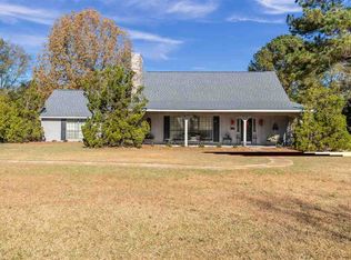 4300 Wynndale Rd, Terry, MS 39170