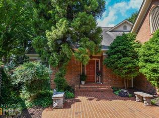 408 Forrest Ln, Gainesville, GA 30501