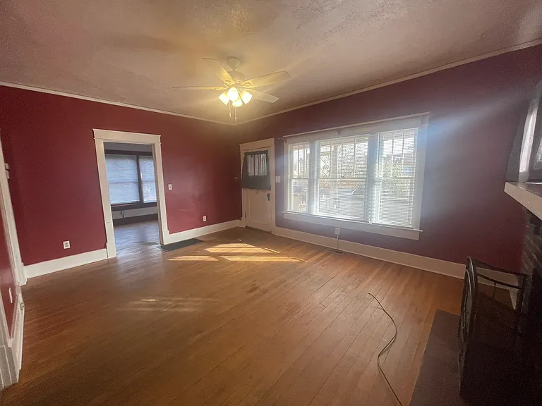 123 Maple St SE — Photo 6