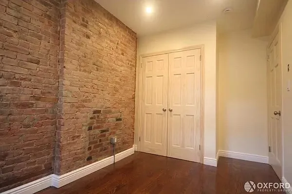 Rented by Oxford Property Group | media 27