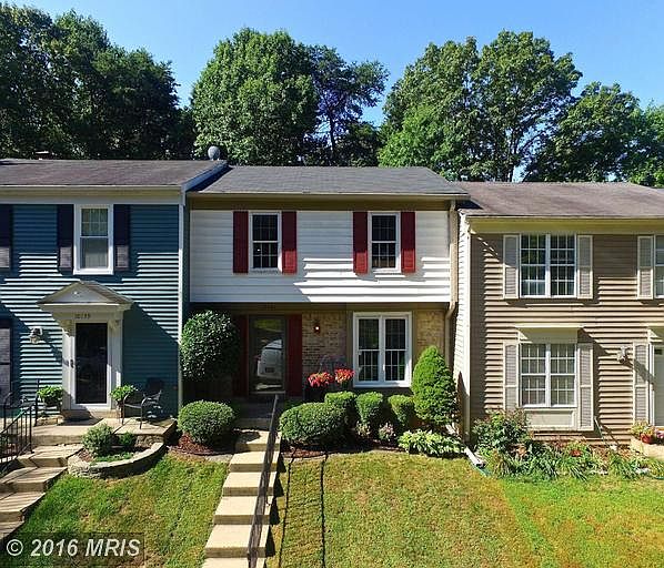 1st image of 10141 Sassafras Woods Ct