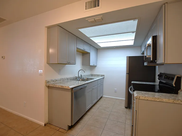 875 S Nebraska St — Photo 5