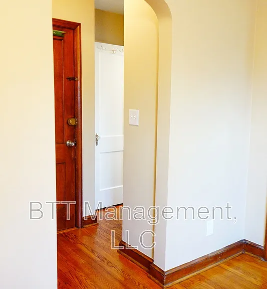 806 Houston Ave #2 — Photo 38