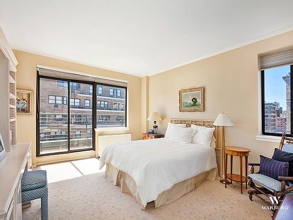 5th image of 131 E 81st St APT 14A
