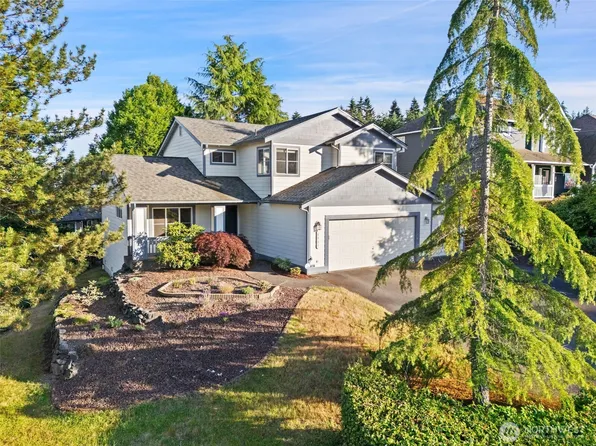 4851 NW Walgren Drive, Silverdale, WA 98383