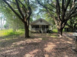 2004 Demary Rd, Jennings, LA 70546