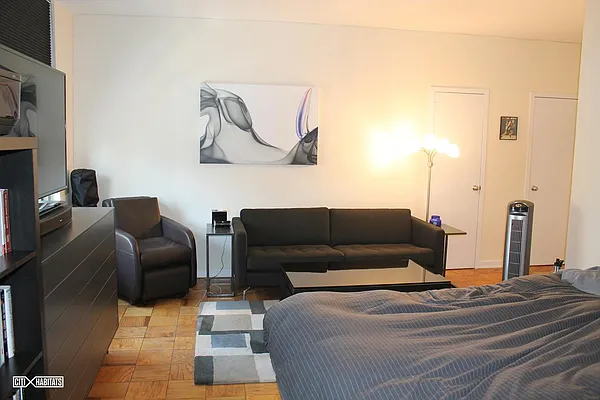 Rented by Citi Habitats | media 13