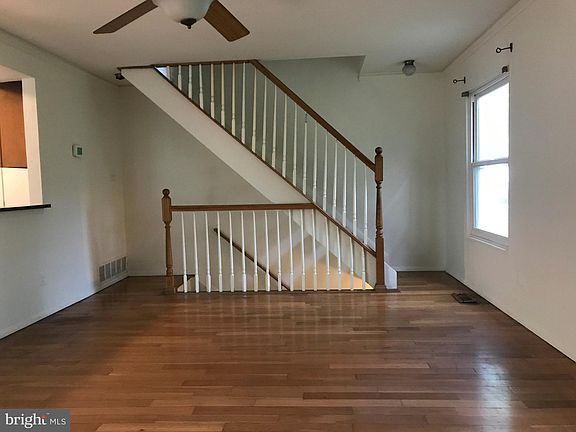 2nd image of 39 Falls Chapel Way #D
