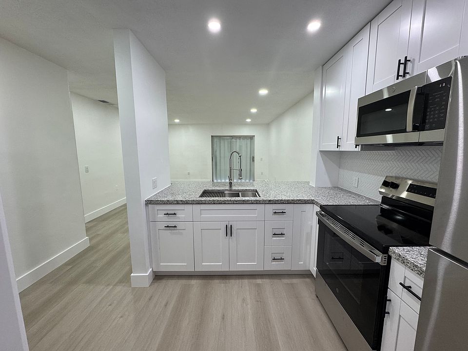 1st image of 8701 SW 12th St APT 26