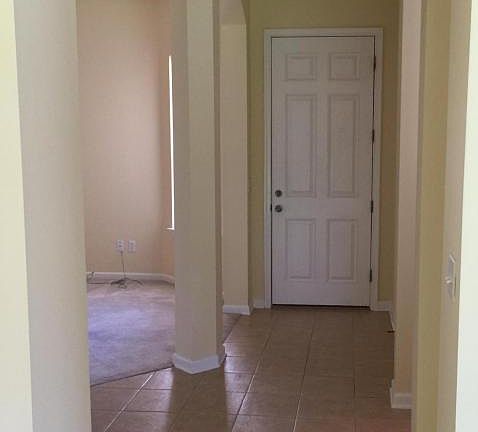 2nd image of 936 E Terranova Way
