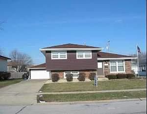 1st image of 7604 W 170th St