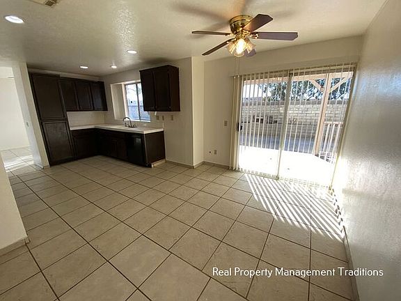 5th image of 37221 Newbury Pl