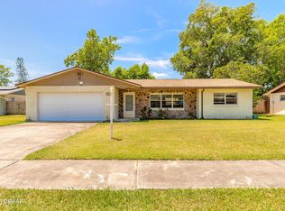 1650 Jacobs Rd, South Daytona, FL 32119