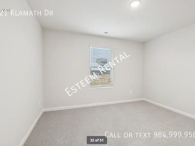 121 Klamath Dr — Photo 29