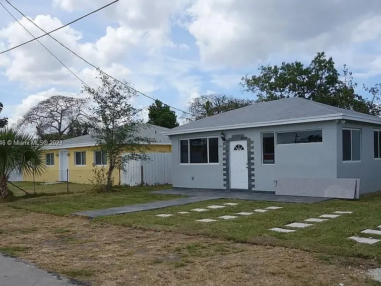 8861 SW 127th Ter — Photo 53