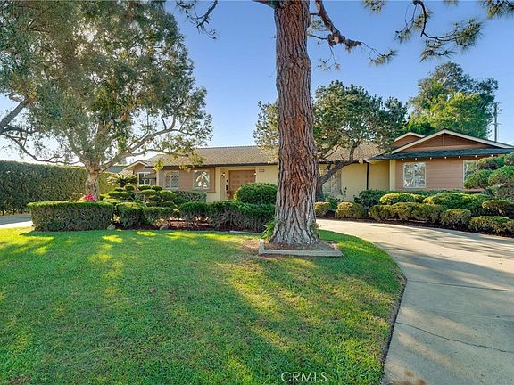 2nd image of 4136 Ann Arbor Rd