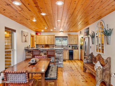 7 County Road 2312, Alpine, AZ, 85920