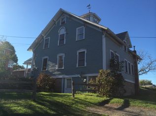 10 Chase Ln, Burlington, VT 05401