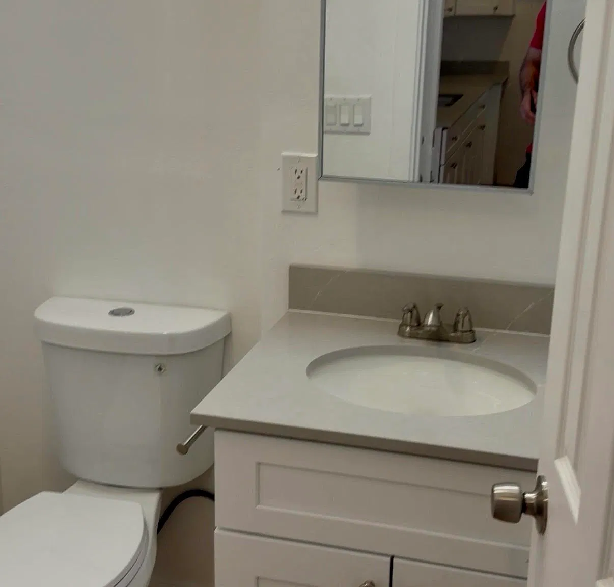 2 bed, 800 sqft, $700 — Photo 4