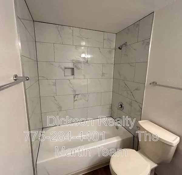 2904 Tierra Verde W — Photo 13