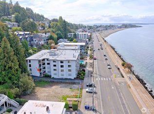 Alki Shores, Seattle, WA 98116