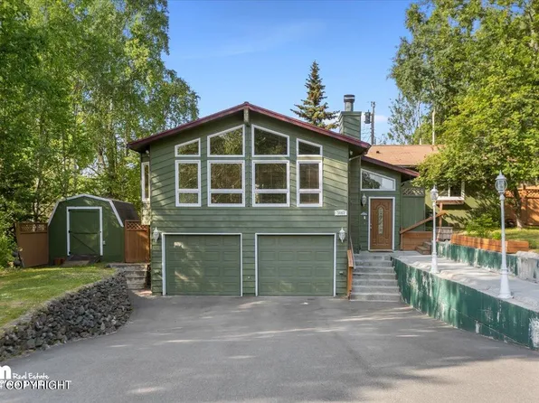 3003 N Circle Dr, Anchorage, AK 99507