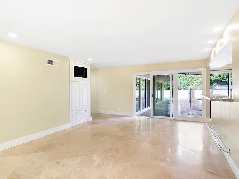 32722 Seven Seas Dr — Photo 9