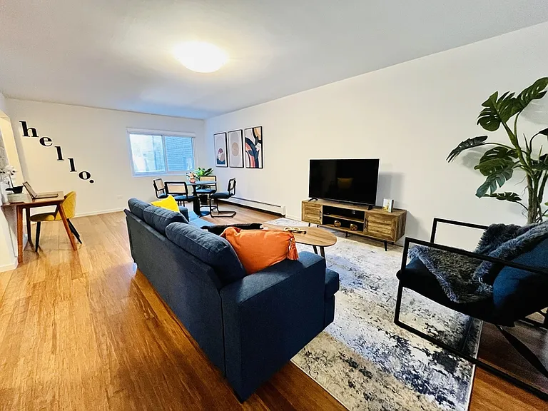 2254 W Foster Ave #3R — Photo 12