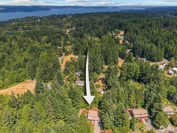 1636 NW Nassau Court, Poulsbo, WA 98370