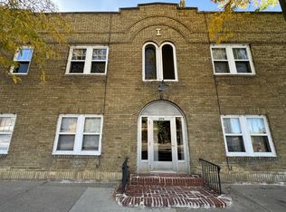 2016 Central Ave NE #8, Minneapolis, MN 55418
