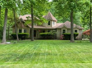 2576 Cedarwood Ct, Hudson, OH