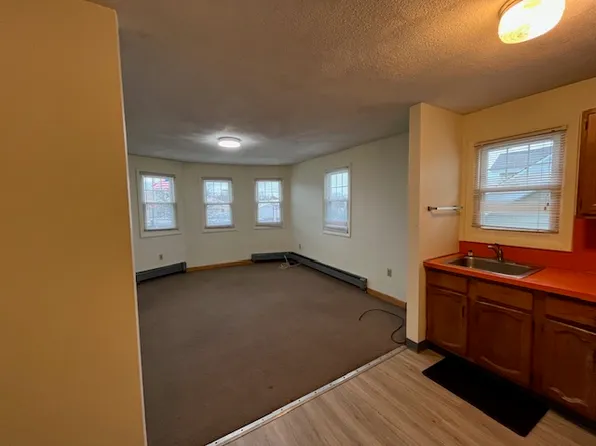 (undisclosed Address), Somerville, MA 02143