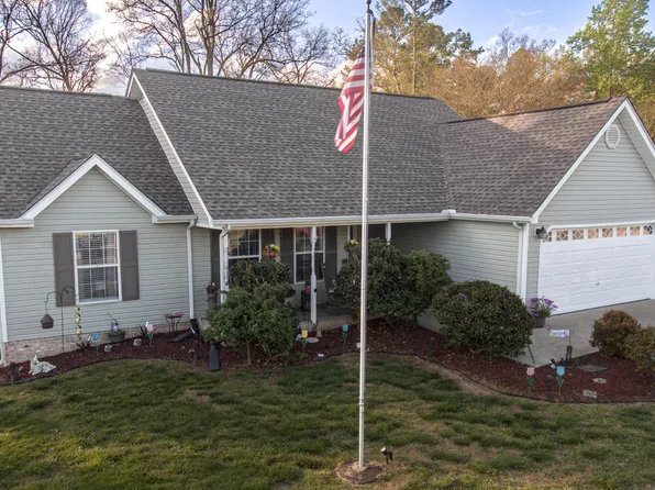 145 Sherry Ct, Chickamauga, GA 30707