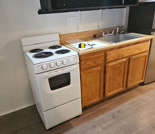 2nd image of 11840 Edmunds Dr