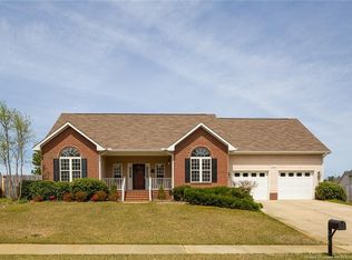 412 Dunblane Way, Fayetteville, NC 28311