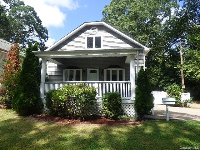 1st image of 669 Wadleigh Avenue