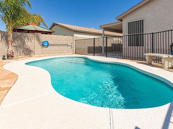 3rd image of 9915 E Rocky Vista Dr