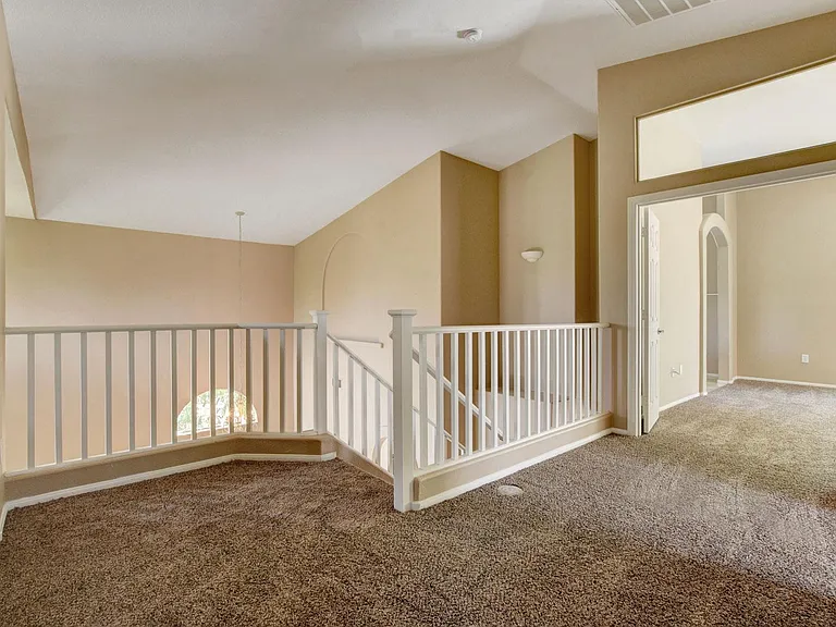 469 Annotto Bay St — Photo 22