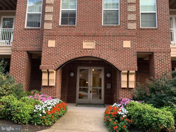 13723 Neil Armstrong Ave Unit 203, Herndon, VA 20171