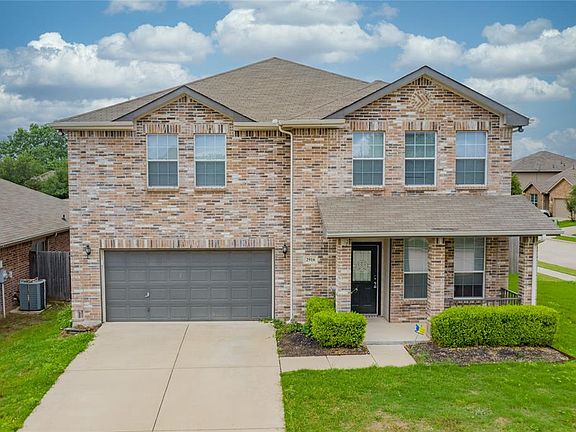 2nd image of 2916 Yoakum St