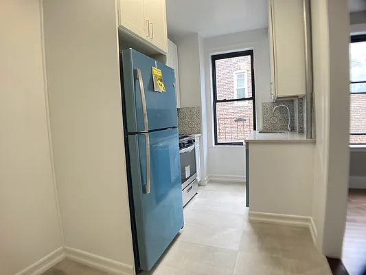 Rented by Bohemia Realty Group | media 5
