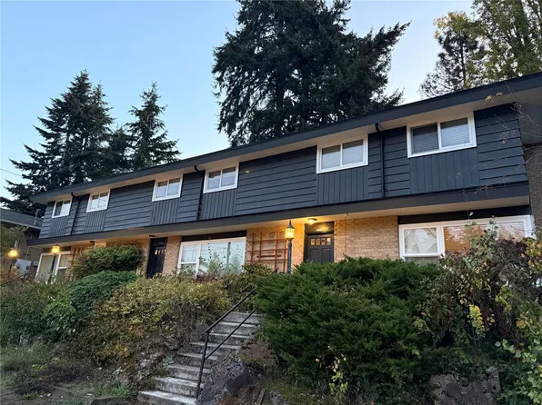 14018 Greenwood Avenue N, Seattle, WA 98133