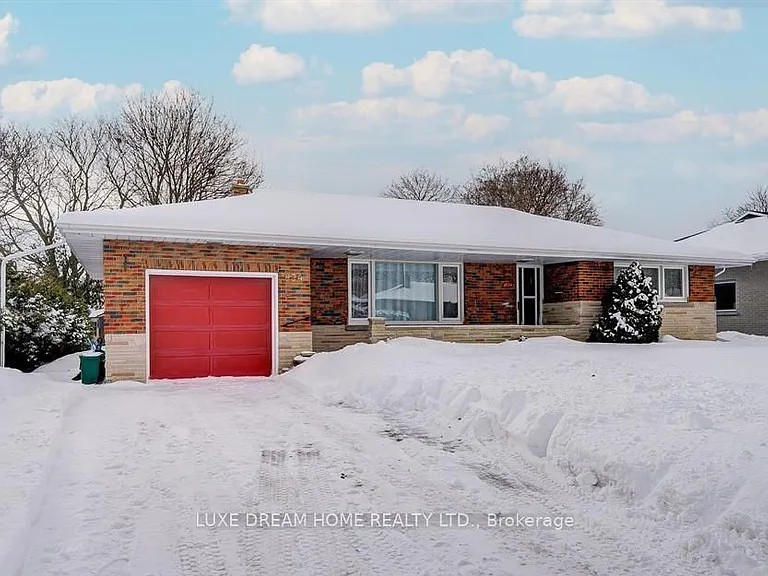 834 Law St — Photo 1