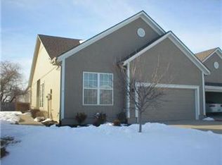 15550 Floyd Ln, Overland Park, KS 66223