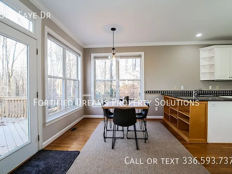 5510 Faye Dr — Photo 9