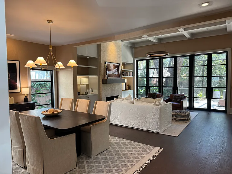 2915 W Bay Court Ave — Photo 5