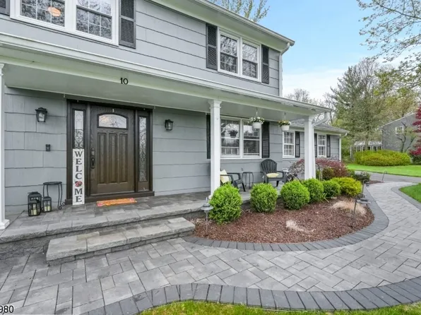 10 Walker Dr, Hillsborough Twp., NJ 08844